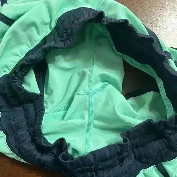 Lululemon Tracker Short - Picture 10 of 12